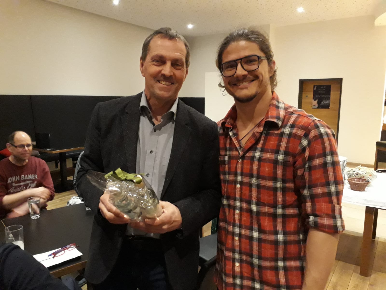 18c6927c-2249-42c6-8b15-8d87c9012827